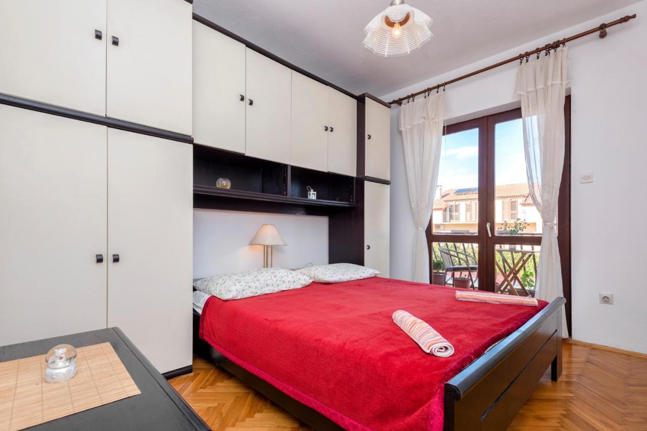 Apartments Draganic เยลซา ภายนอก รูปภาพ